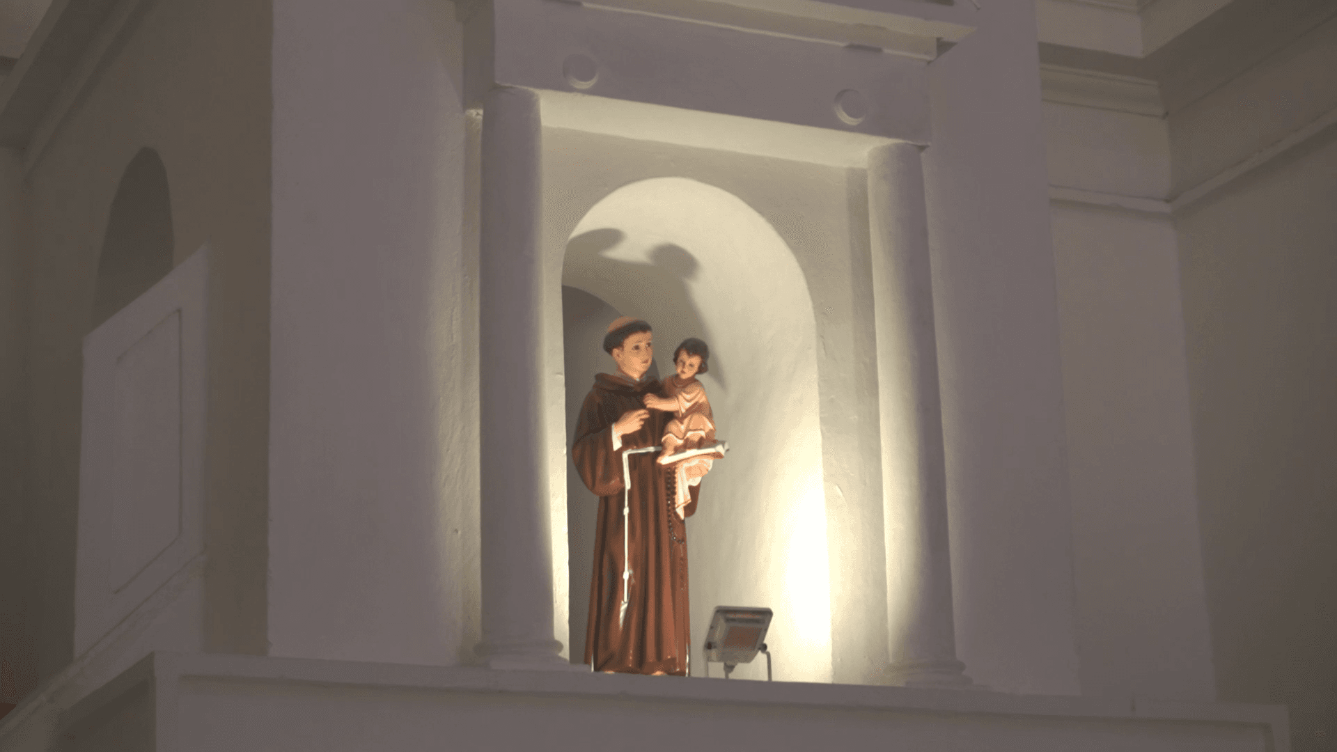 Interior de la iglesia